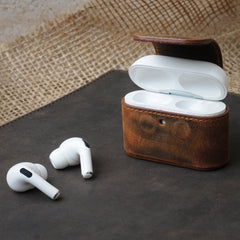 Custom Leather Airpods Pro Case with Magnetic Lid