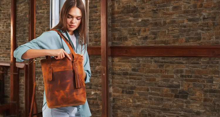 Tote Bag desktop homepage banner Mayacraft Leather